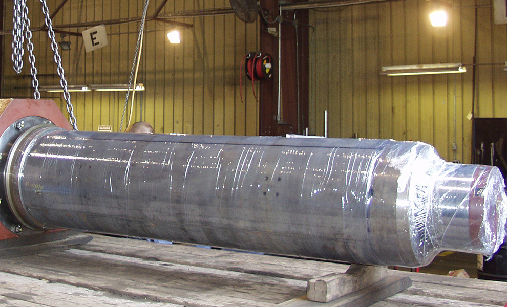 side view of an alloy steel shaft